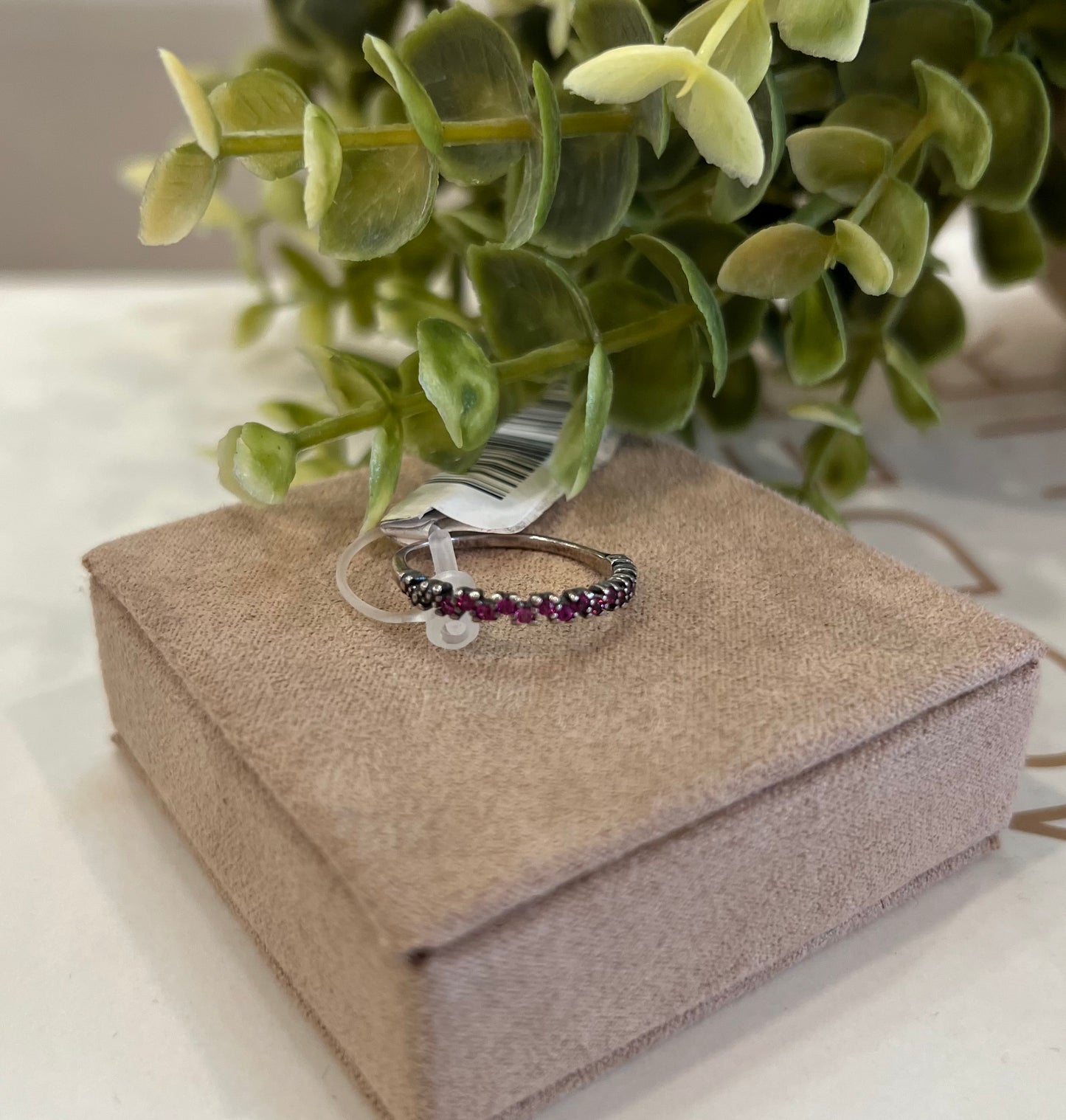 Nuria - Black Ring with Purple Stones