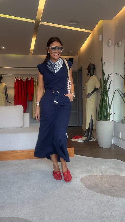 Robe Noire - Isadora Set