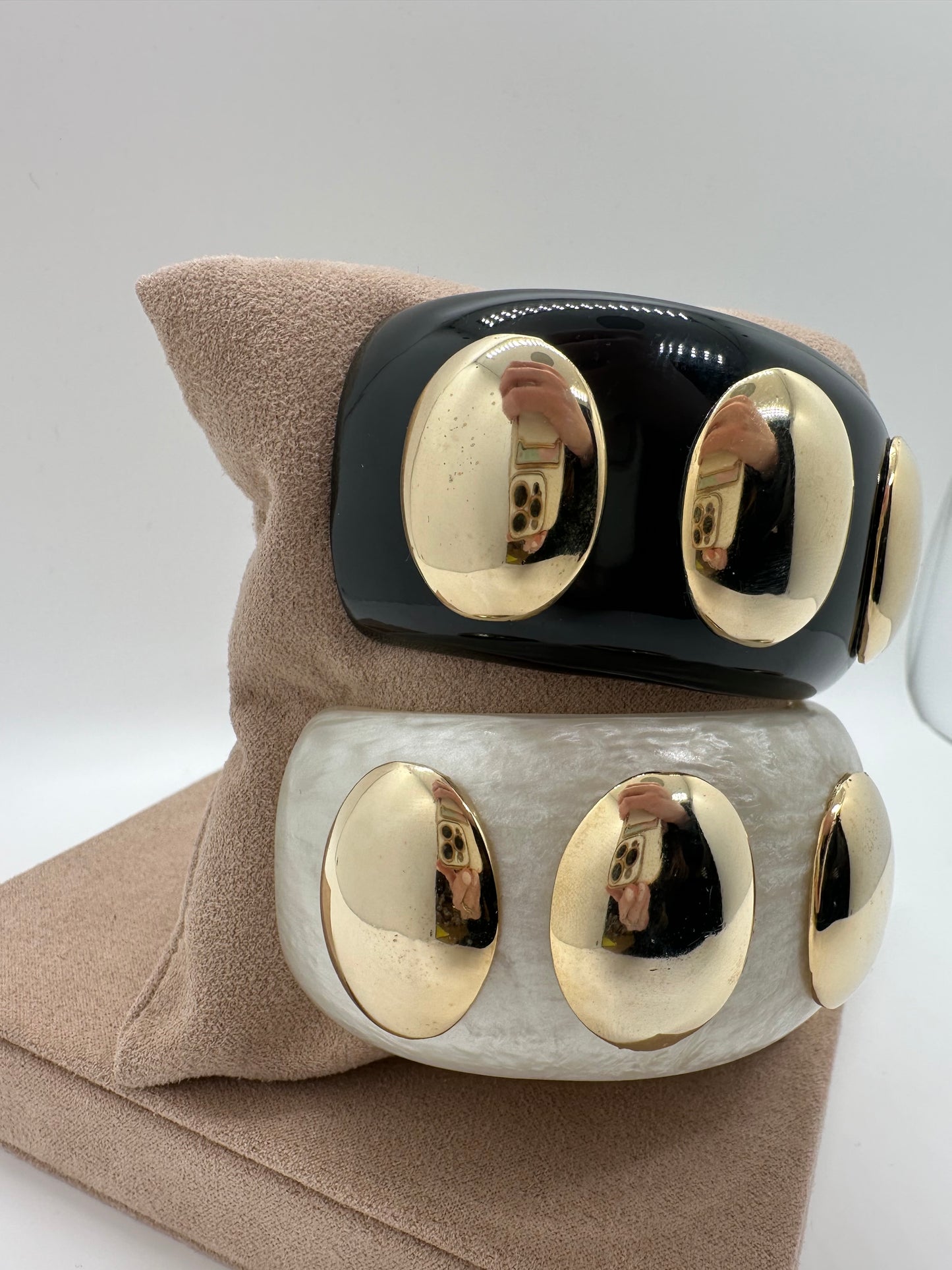 Nuria - Thick Bracelet W/ Golden Applications