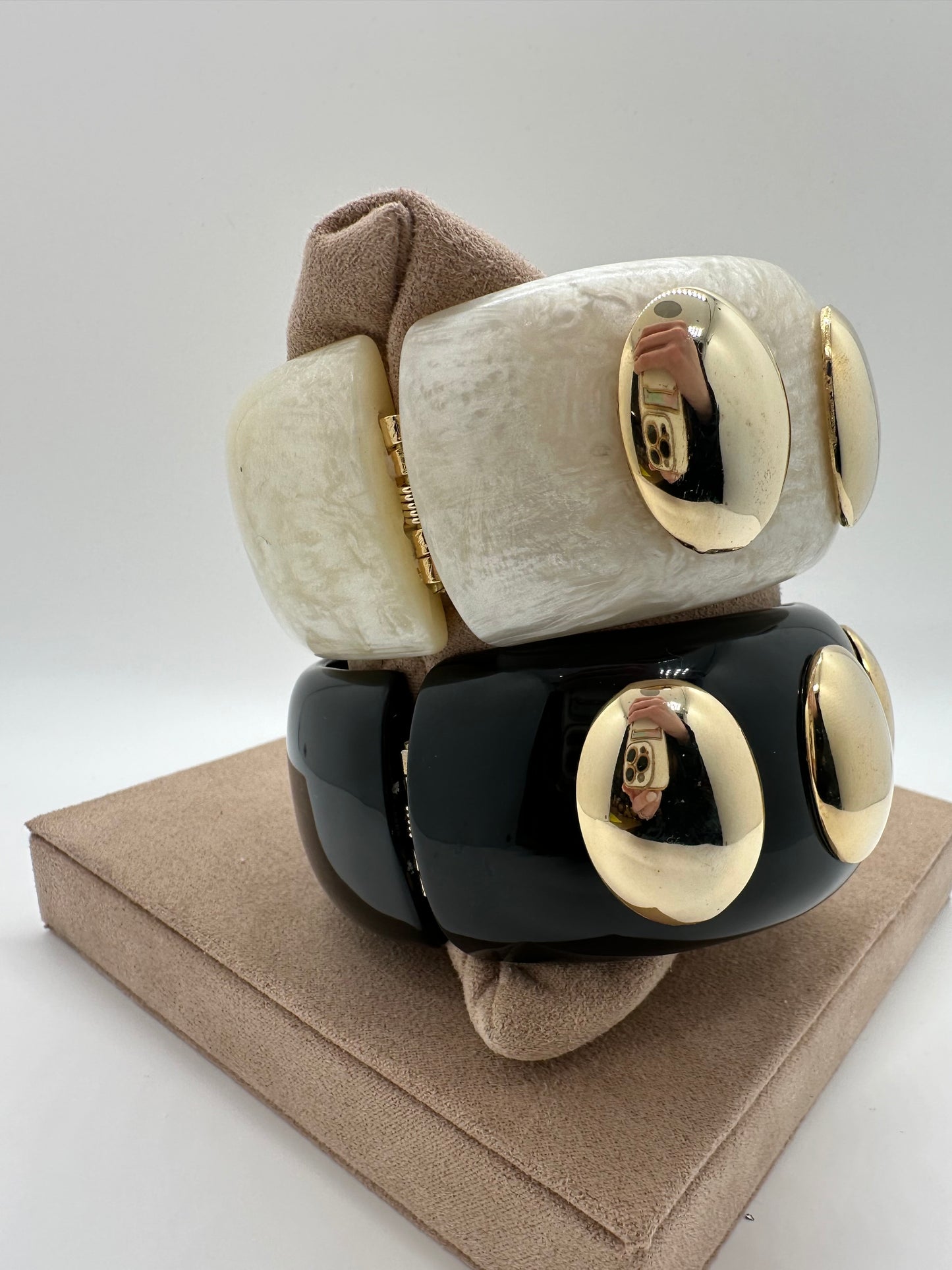 Nuria - Thick Bracelet W/ Golden Applications
