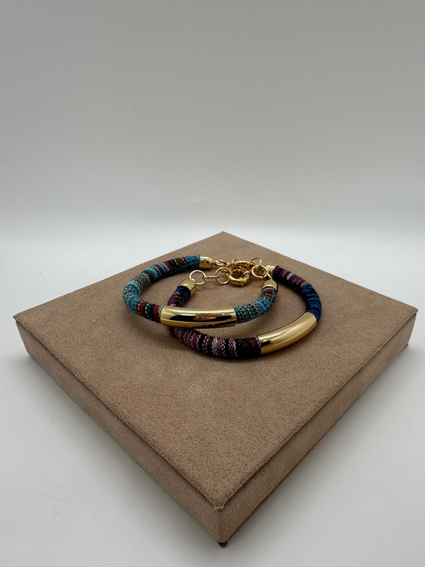 Nuria - Bracelet Covered w/ Fabric
