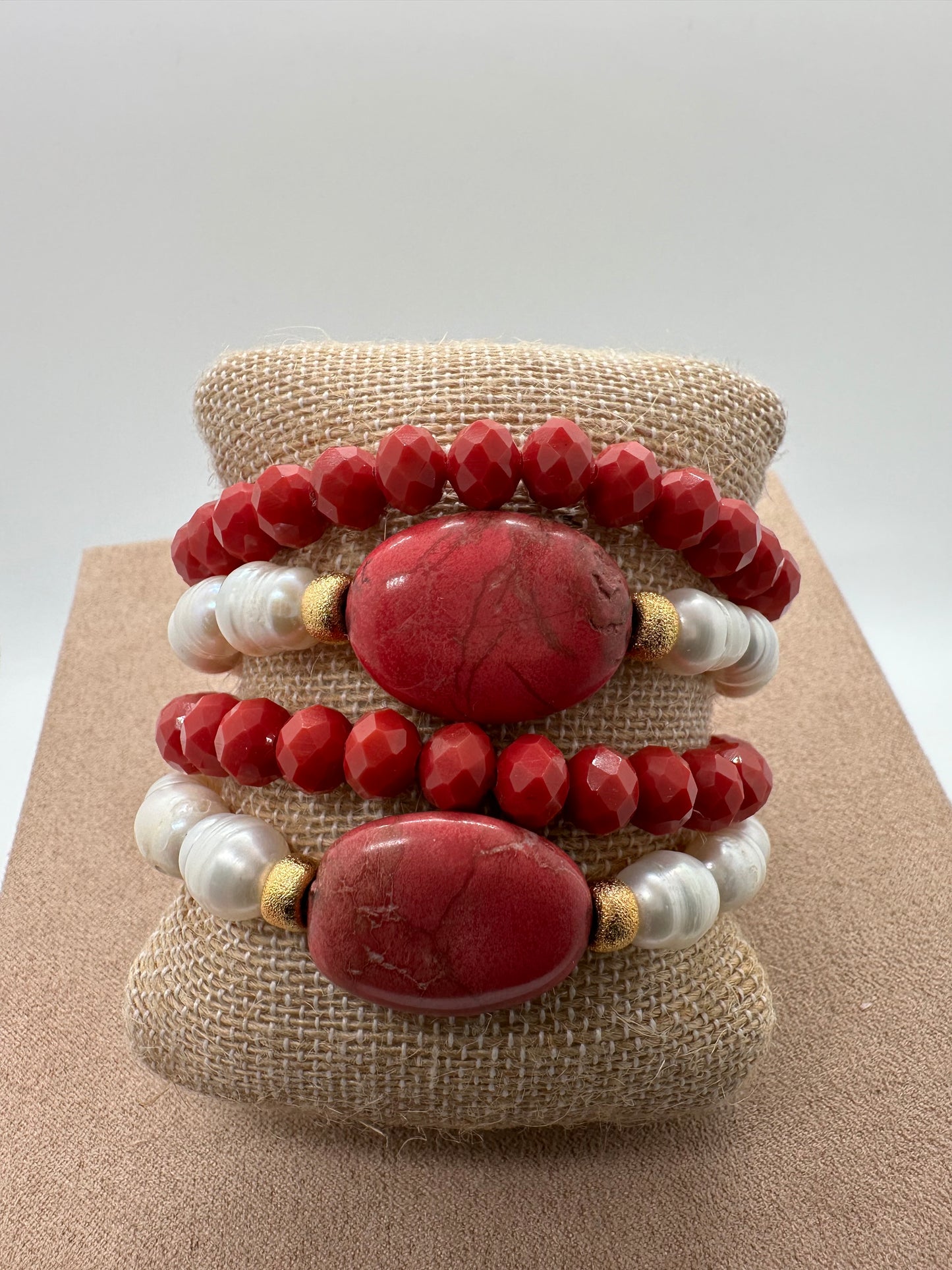 Nuria - Bead Bracelet Set w/ Central Stone
