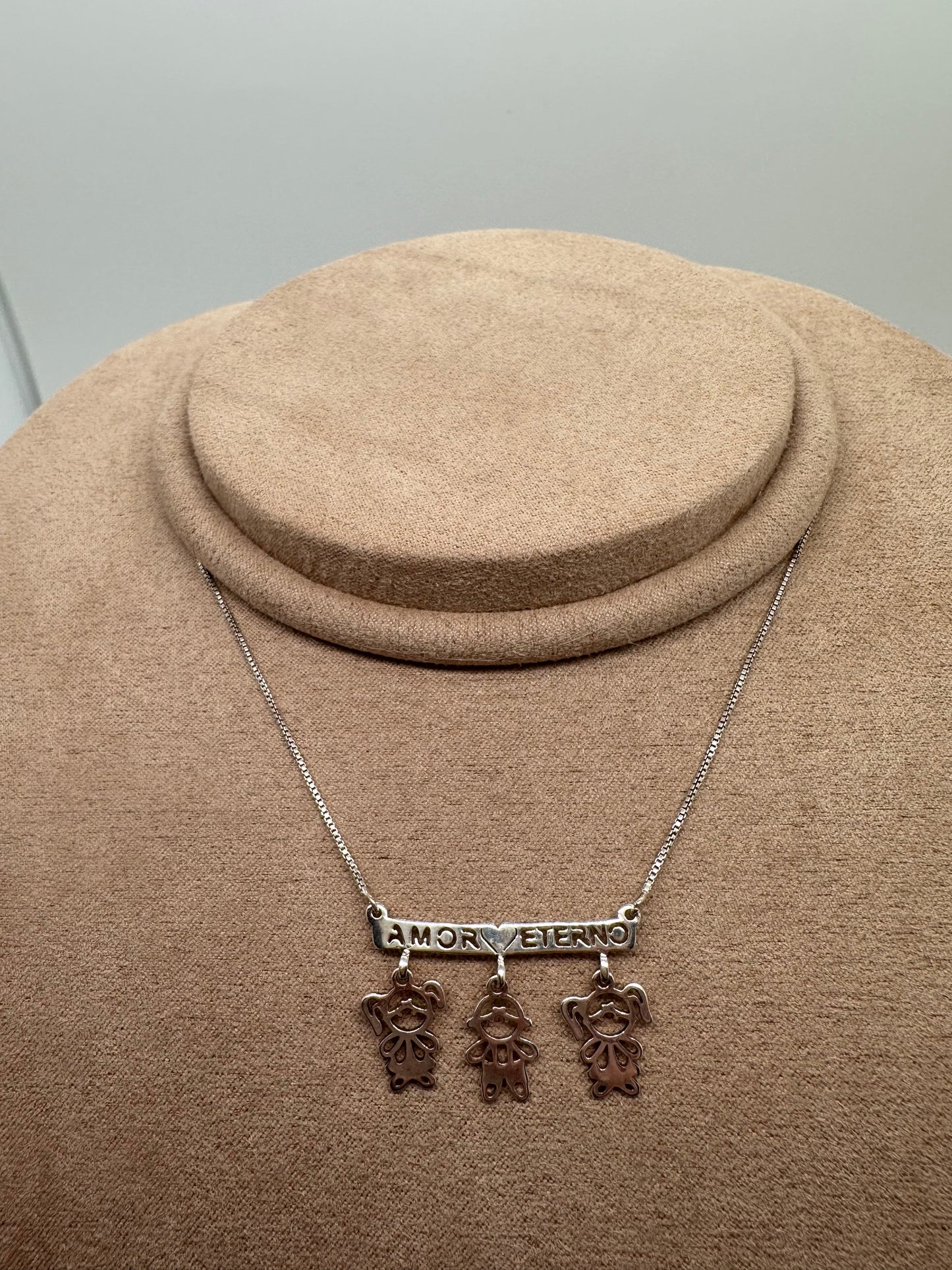 Nuria - Children Eternal Love Necklace