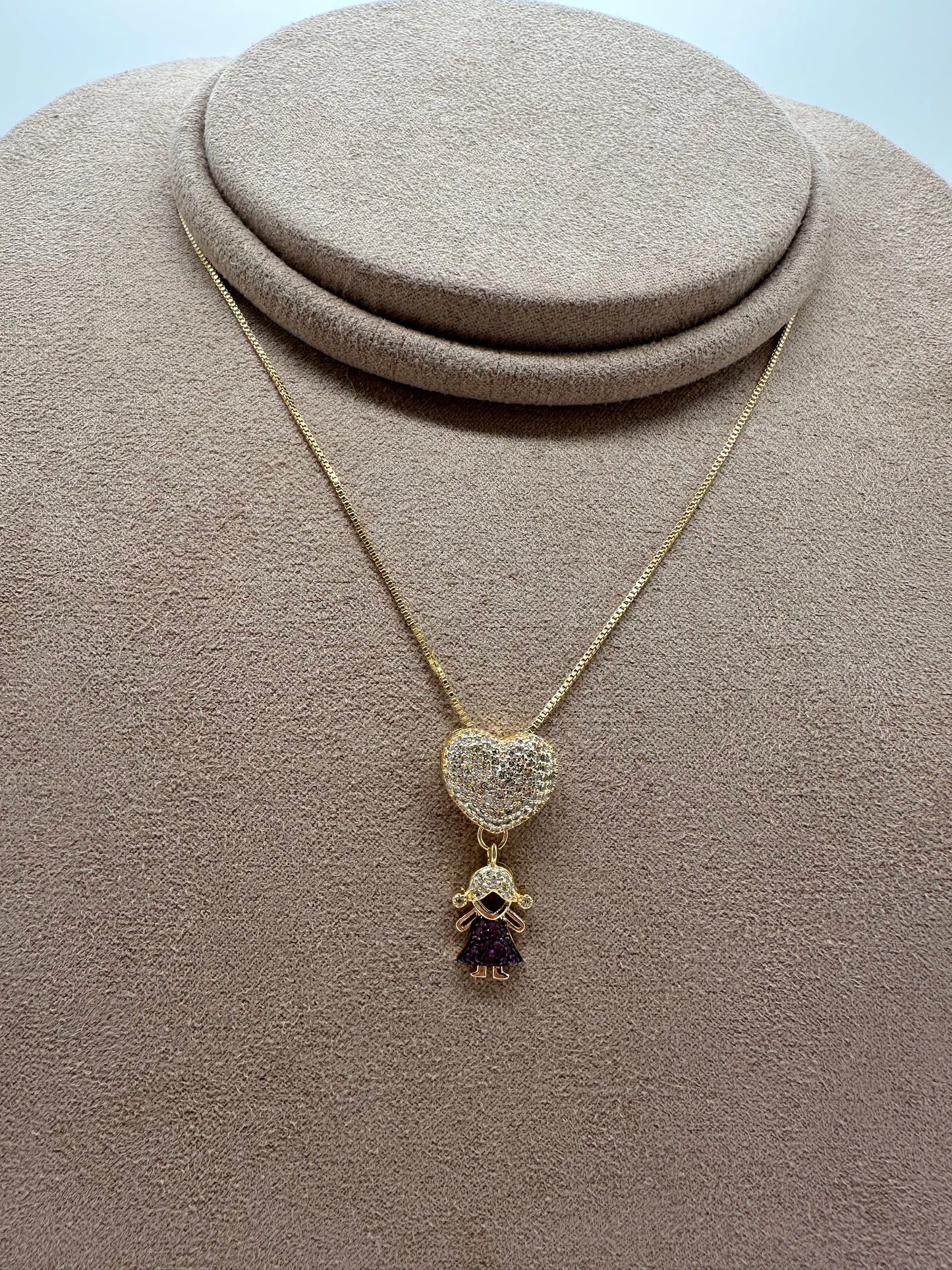Nuria - Daughter Heart Necklace Set in Rhinestones