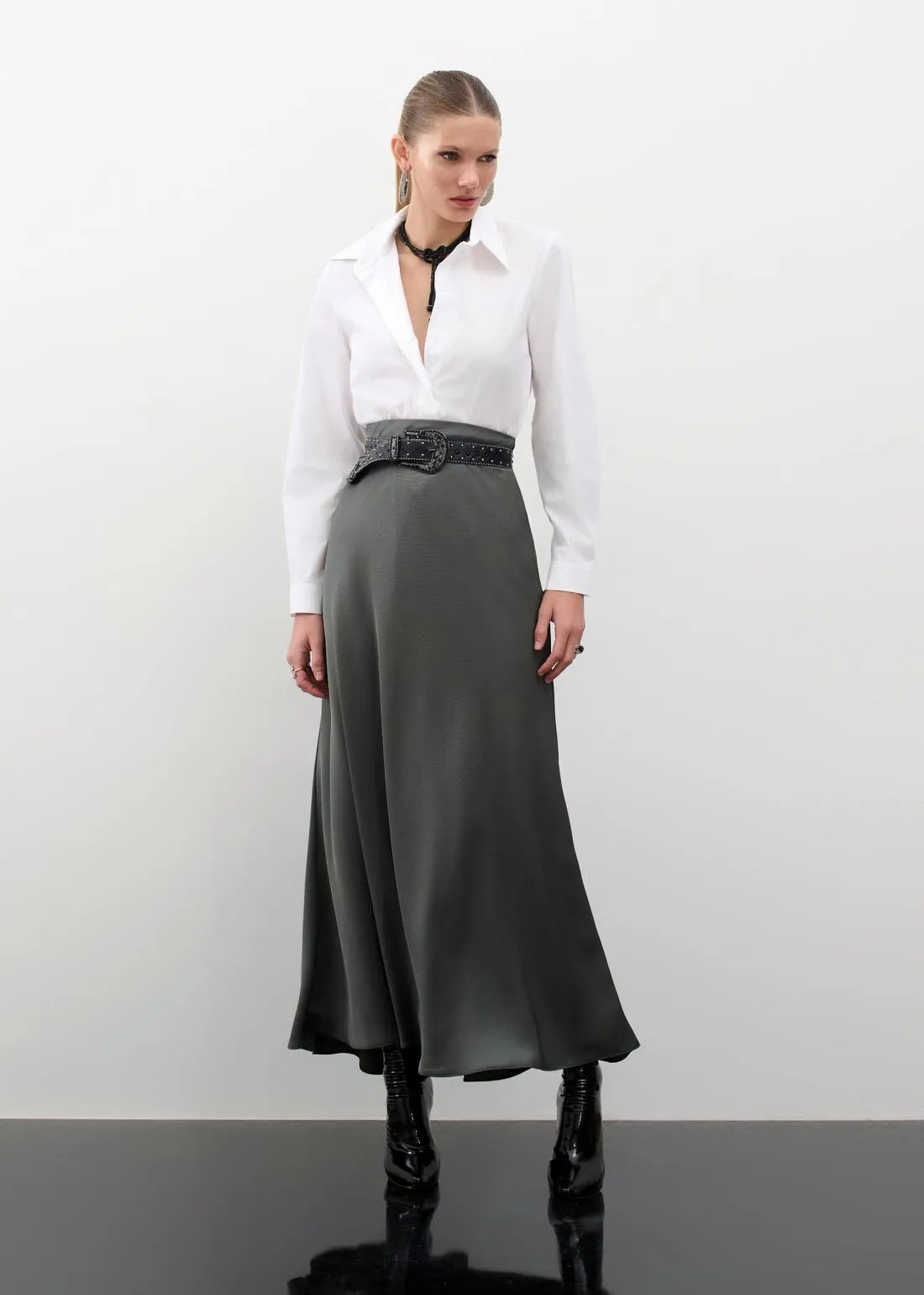 Lore - Crepe Maxi Midi Skirt