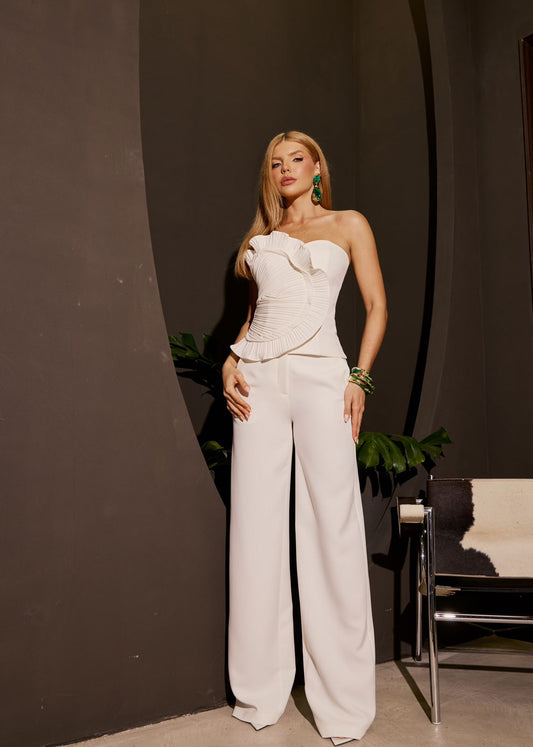 Closet Deluxe - Tailored Set Organic Detail