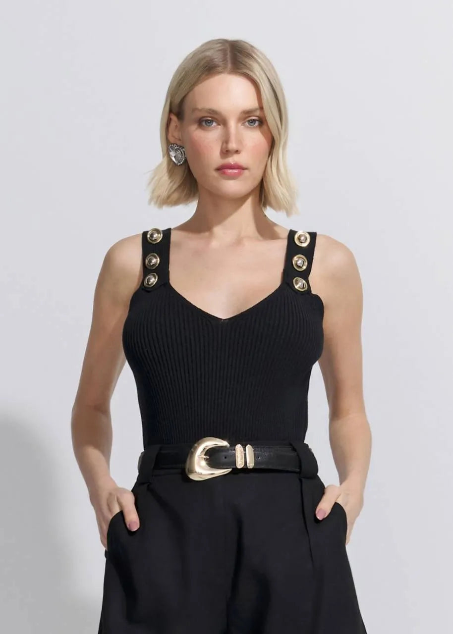 Lore - Knitted Button-On-Strap Blouse
