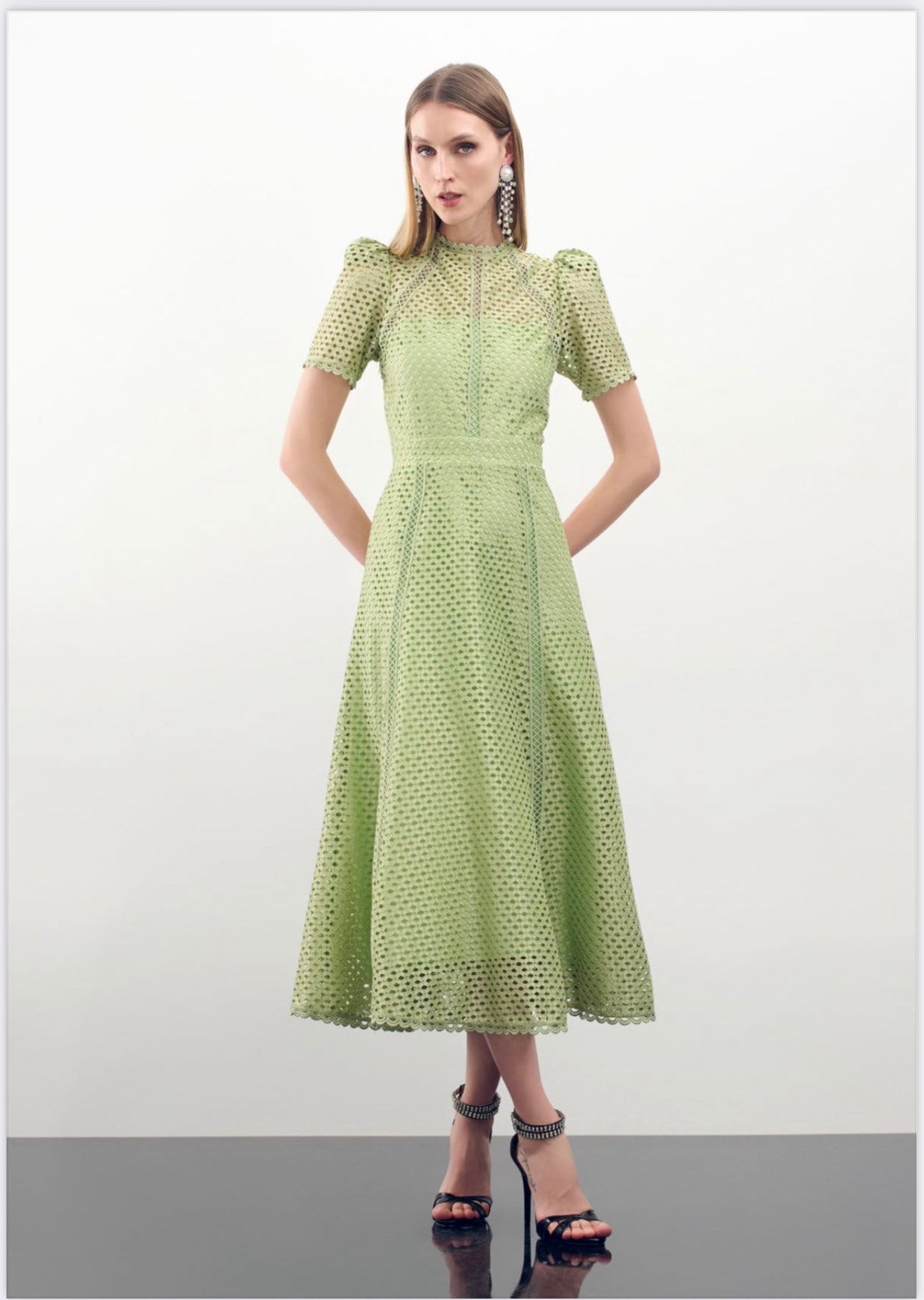 Lore - Flared Maxi Midi Dress