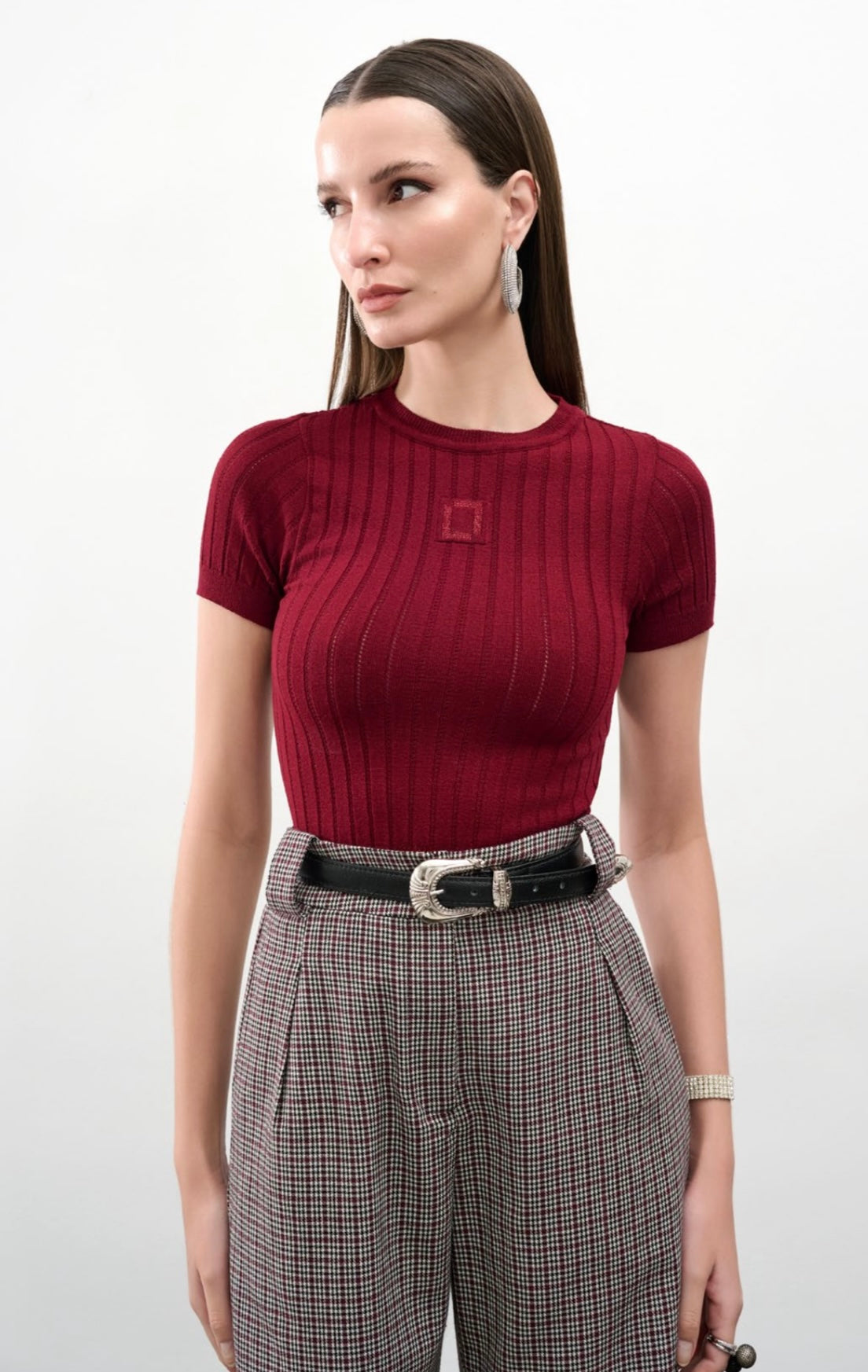 Lore - Knitted Blouse with Sleeves