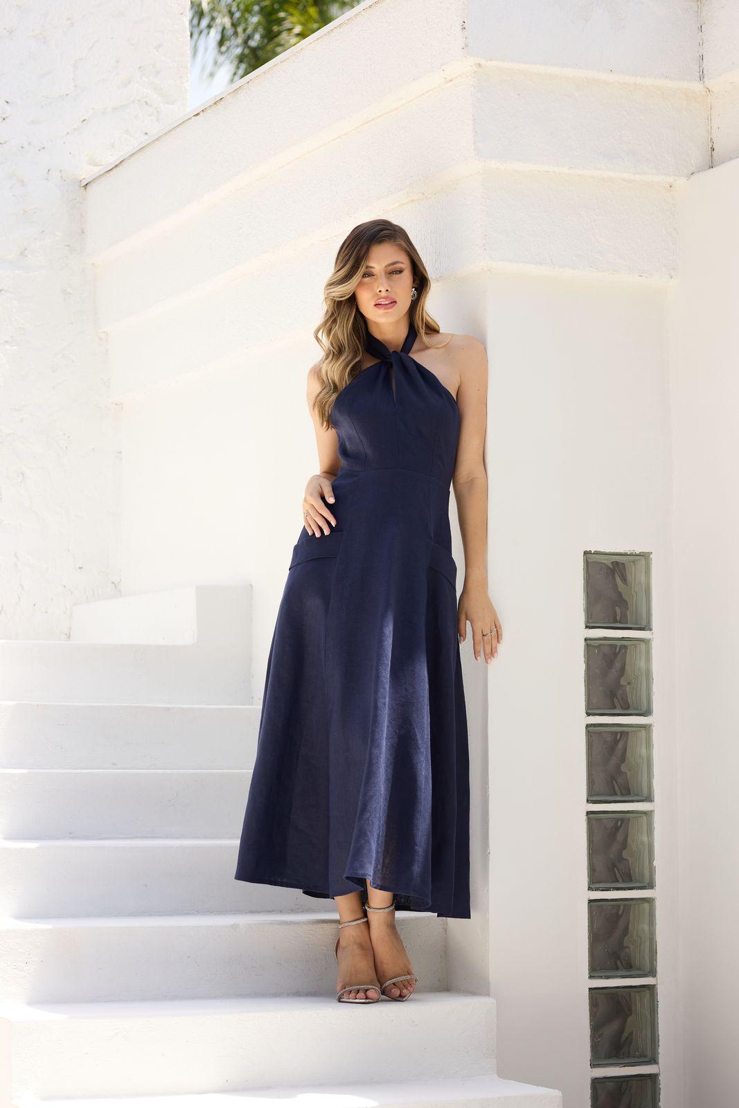 Doce Maria - Halter Midi Dress