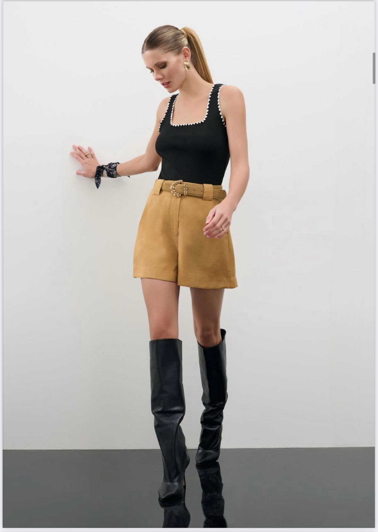 Lore - Crochet Knit Tank Top