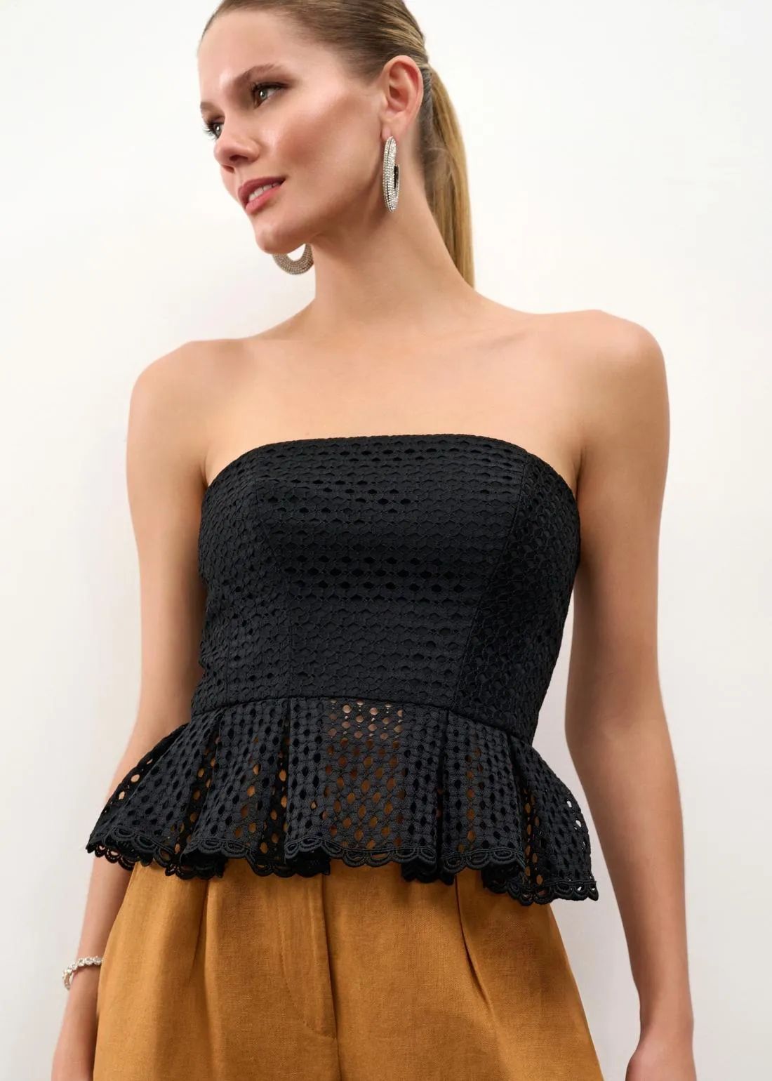Lore - Lace Peplum Top