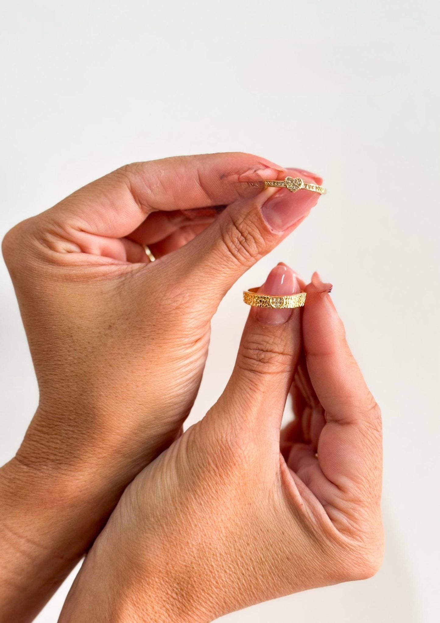 Nuria - Gold Ring with Heart Detail