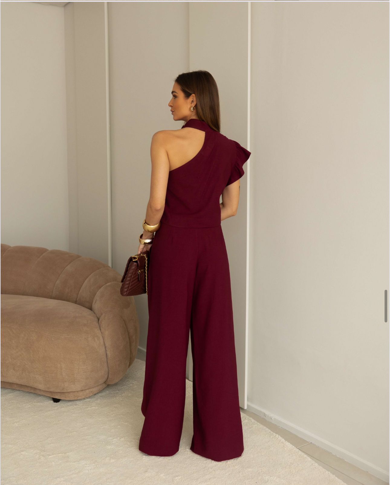 Karmani - Set Cropped One Shoulder Collar