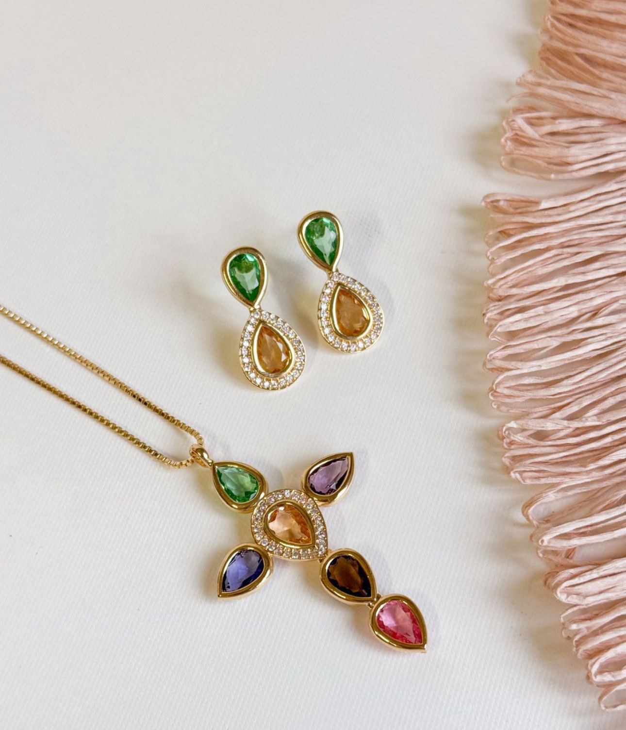 Nuria - Cross and Earring Set with Stones