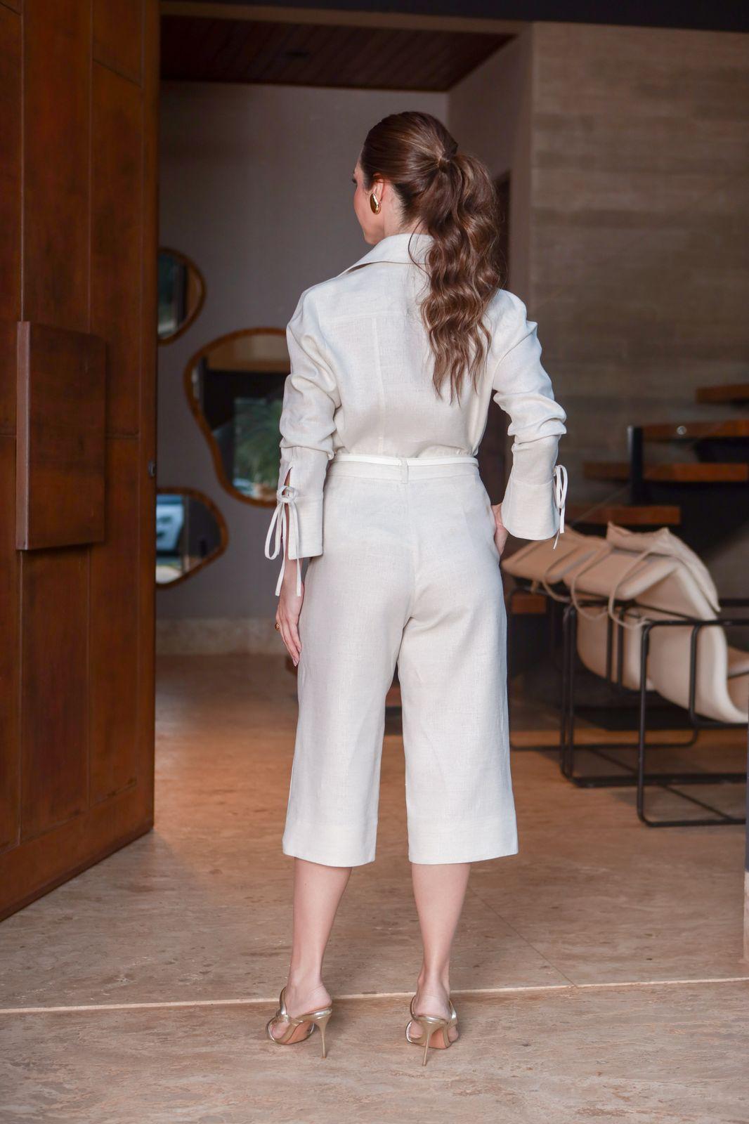 Doce Maria - linen Blouse w/ Capri Pants