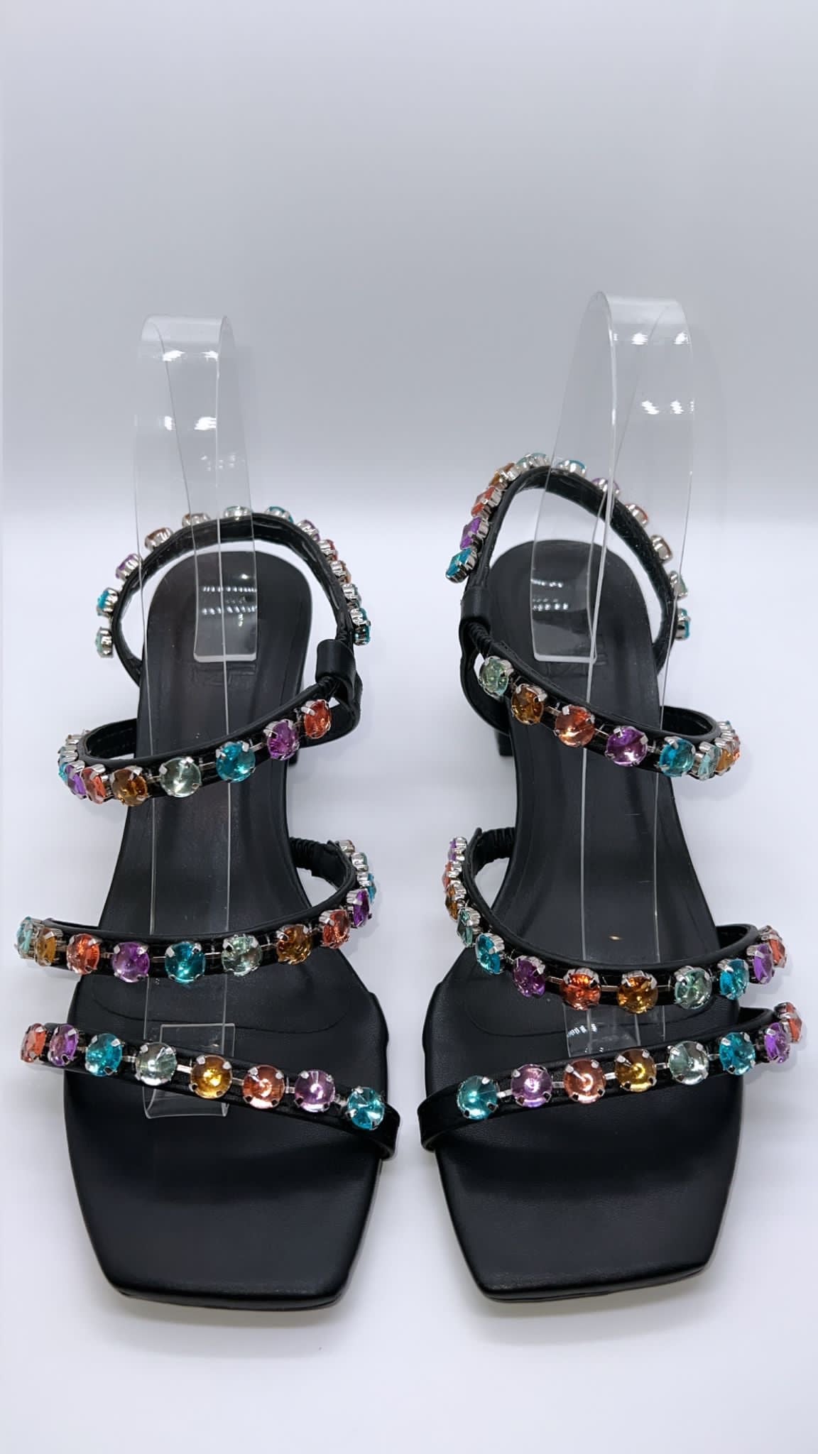 Bfb Shoes - Block Heel Sandal w/ Colored St