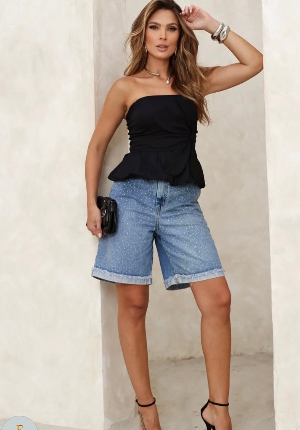 Clothing > Shorts