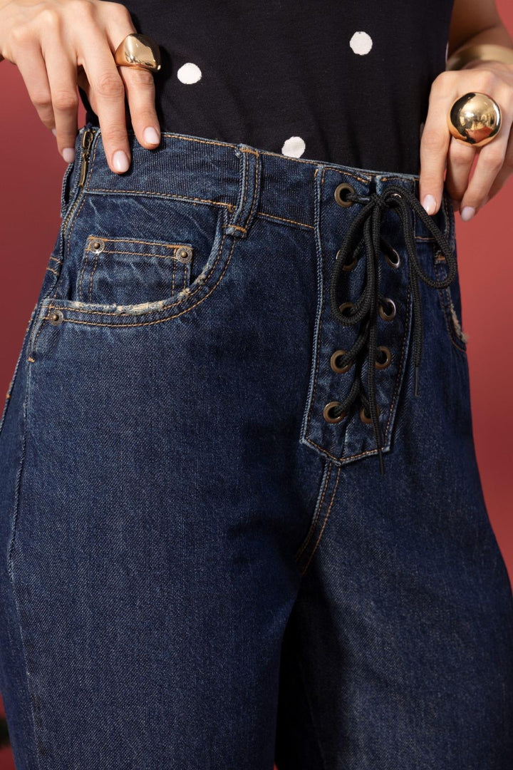 Contra Censura - Calça Jeans Maxi Flare Escura