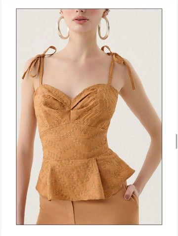 Lore - Blusa Longline com Detalhe Oasis