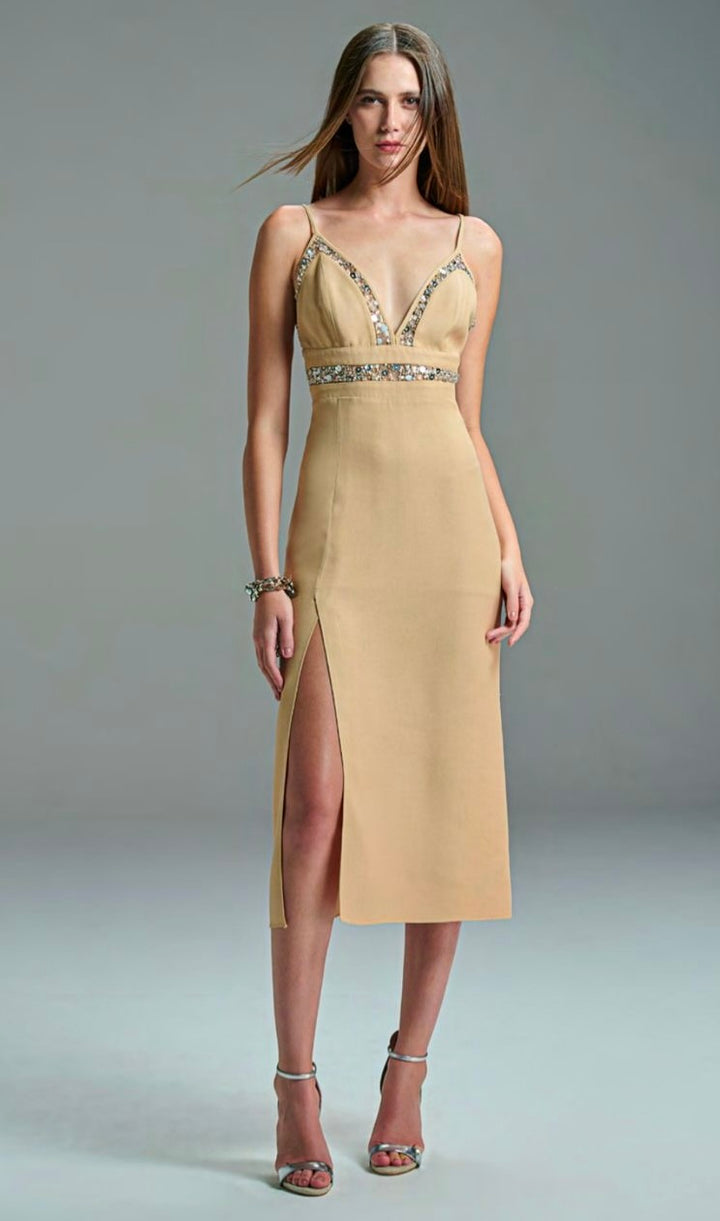 Caos - Vestido Midi com Decote Bordado