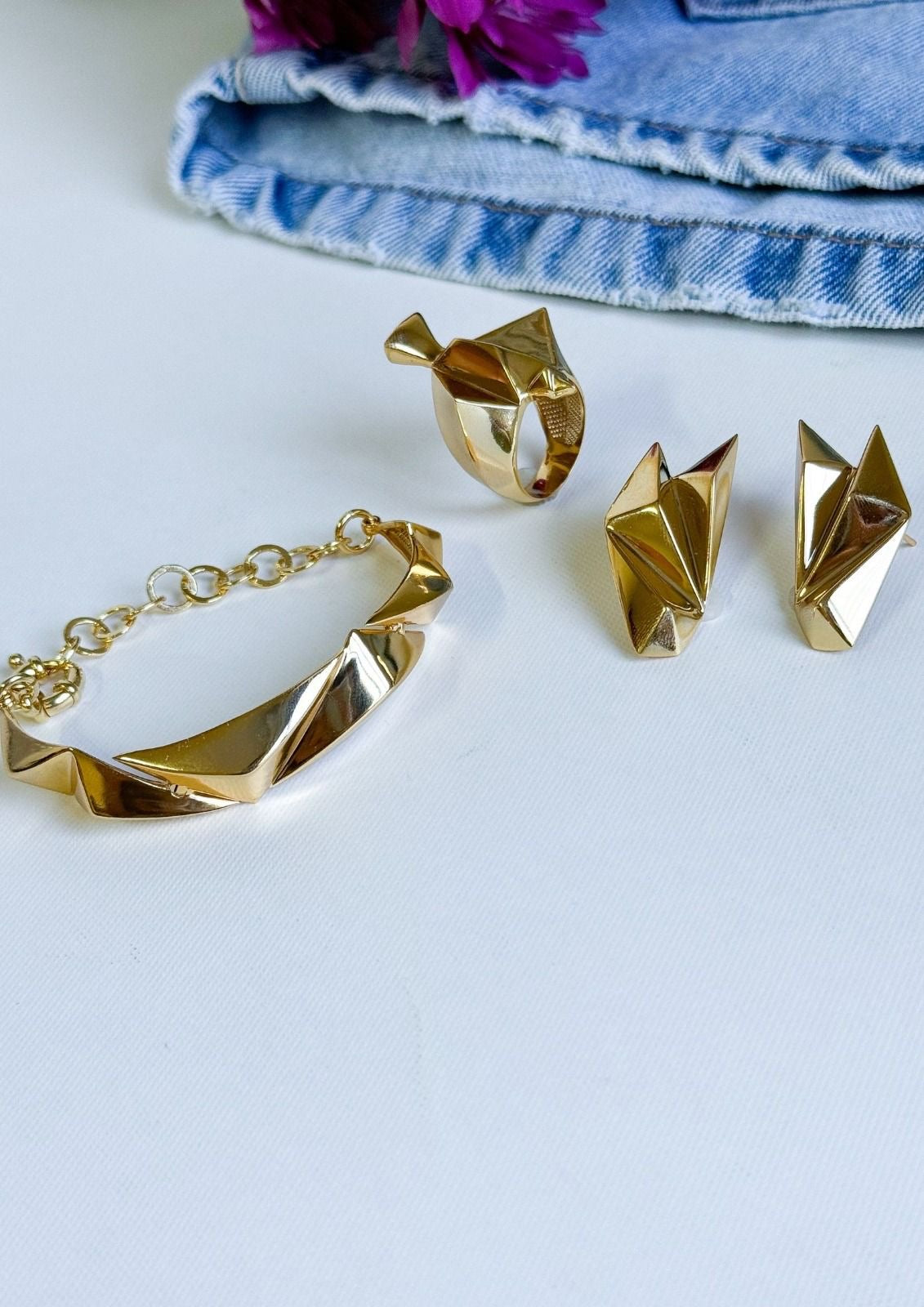 Nuria Organic Geometric Necklace, Earring and Bracelet Set