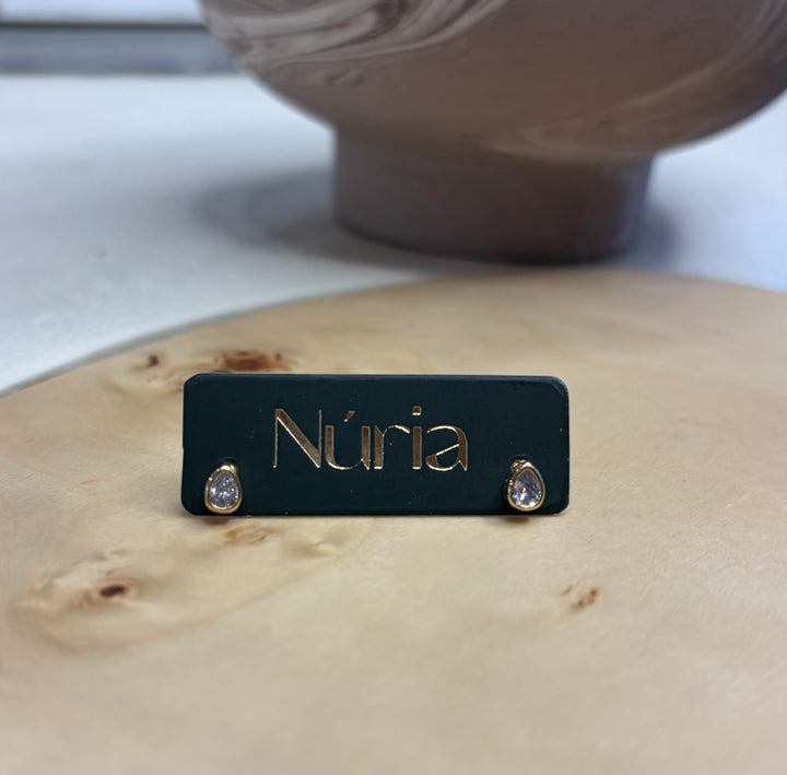 Nuria - Brinco de Gota Miniatura Dourada