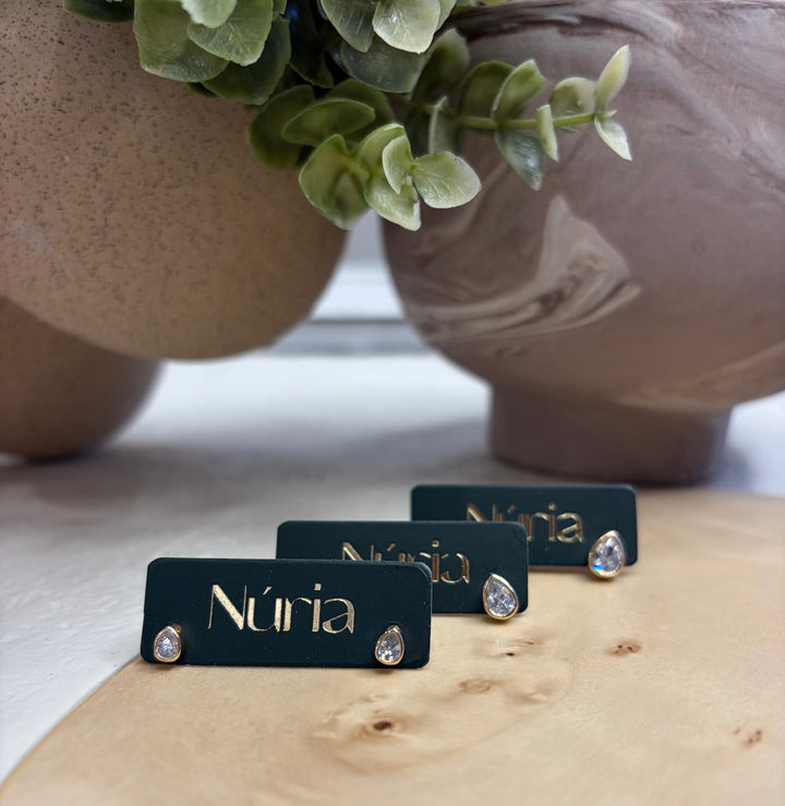Nuria - Brinco de Gota Miniatura Dourada