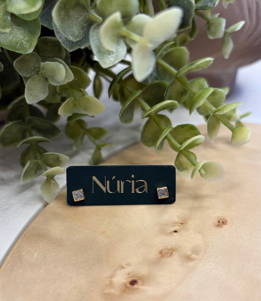 Nuria - Miniture Square Gold Stud