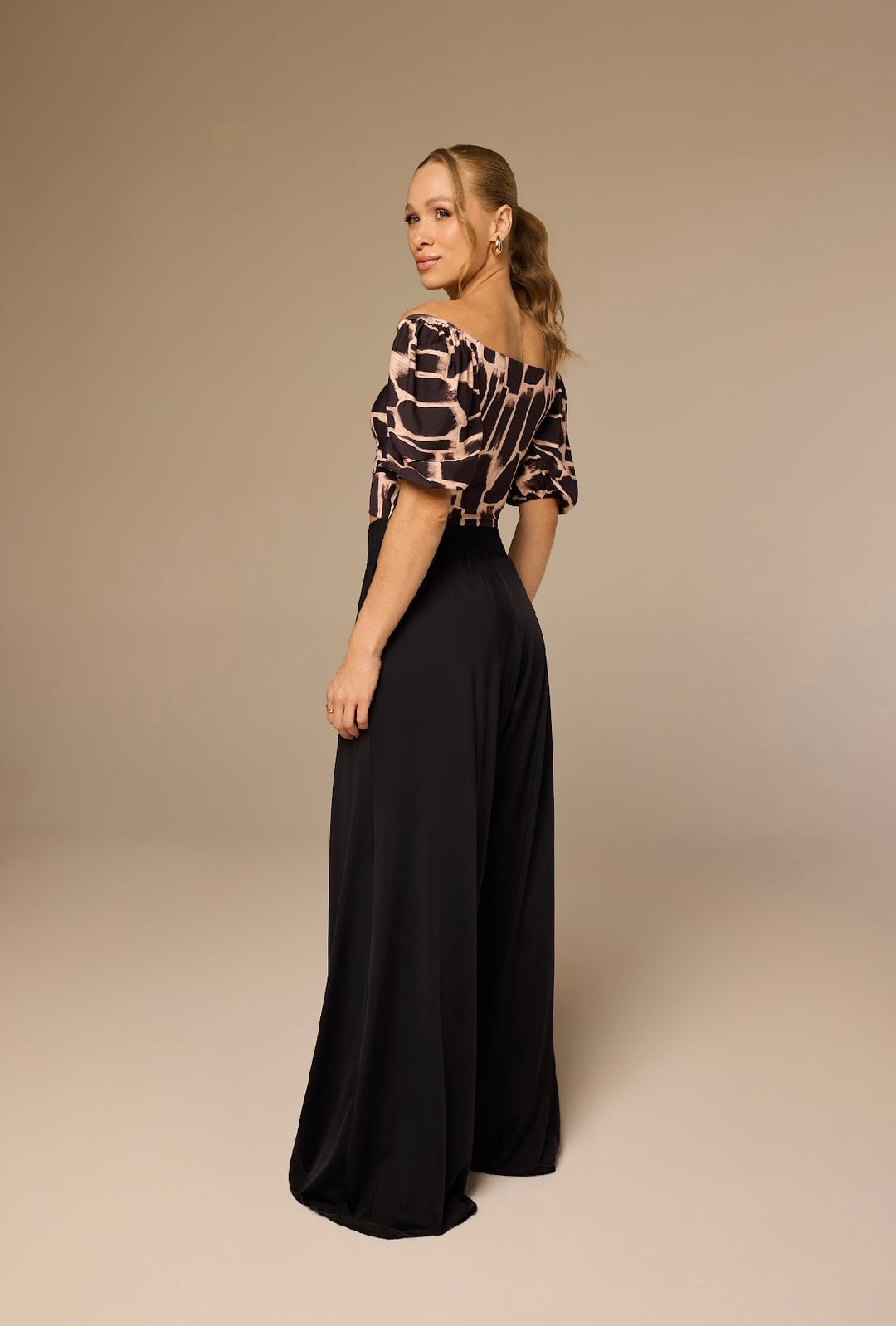 Paylot - Kate Cropped
