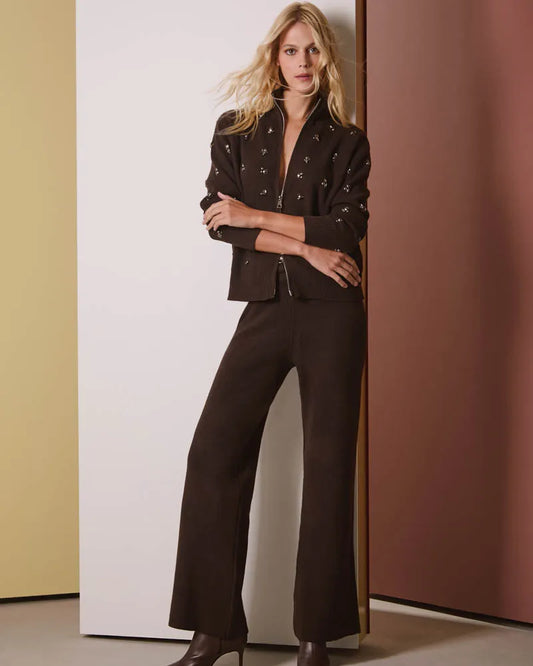 Isa Paes - Knitted Sweatsuit Set