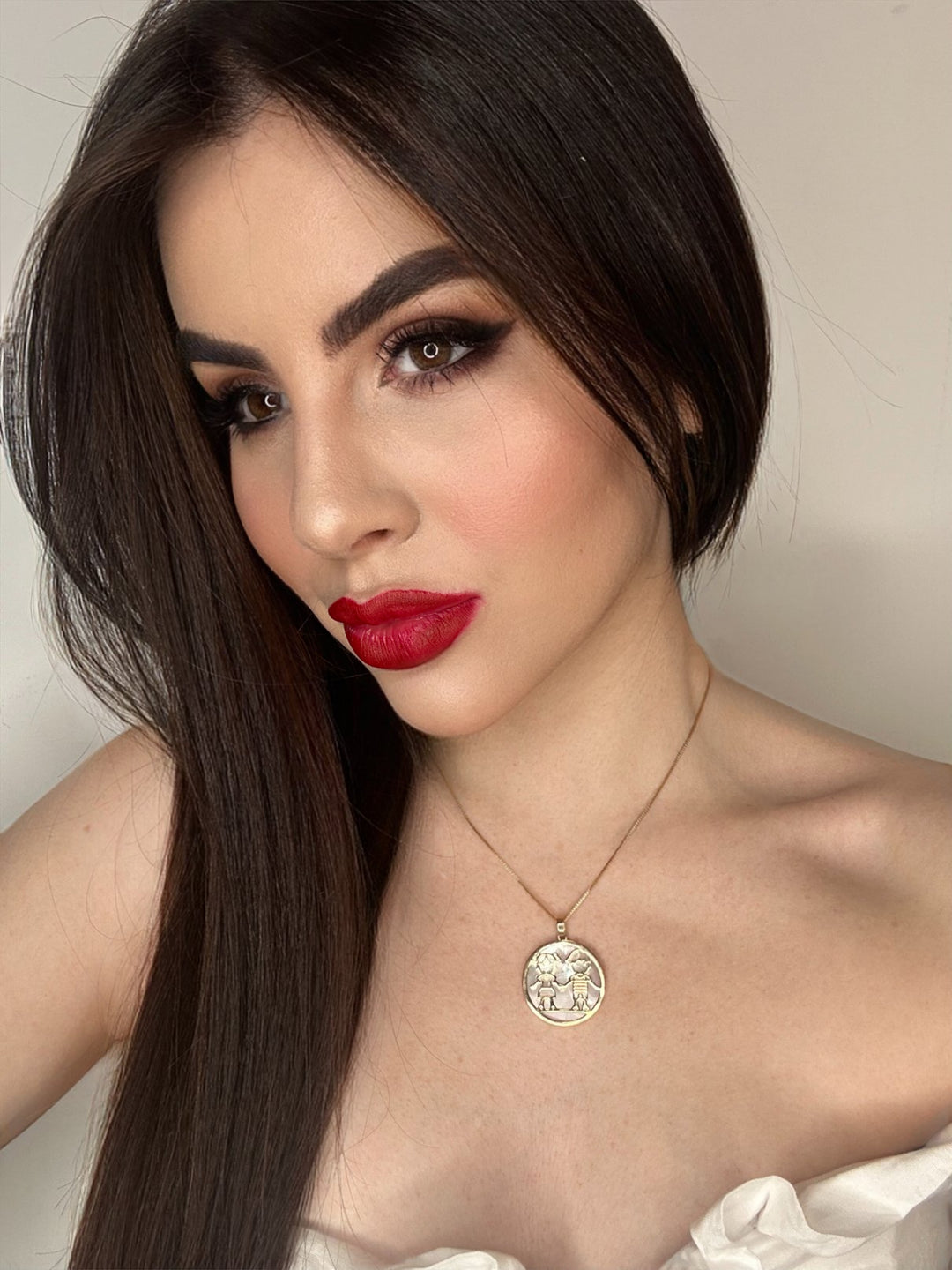 Nuria - Gold Children Couple Necklace