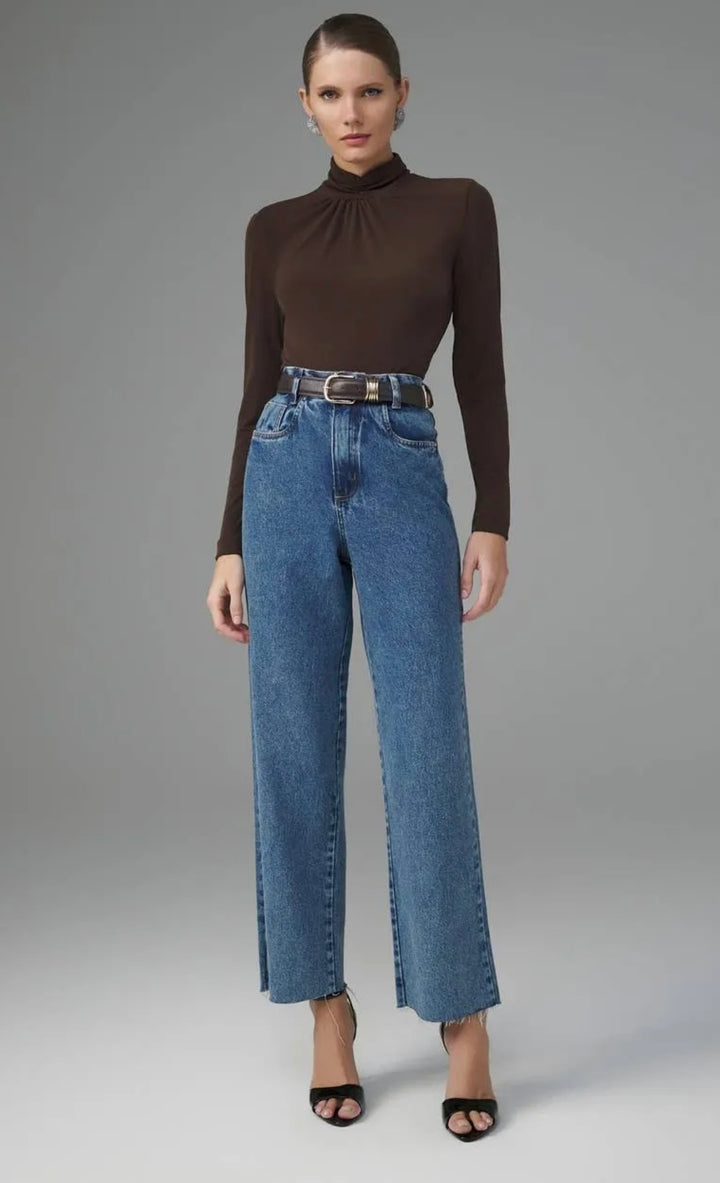 Lore - Calças Pantalonas Cropped Largas