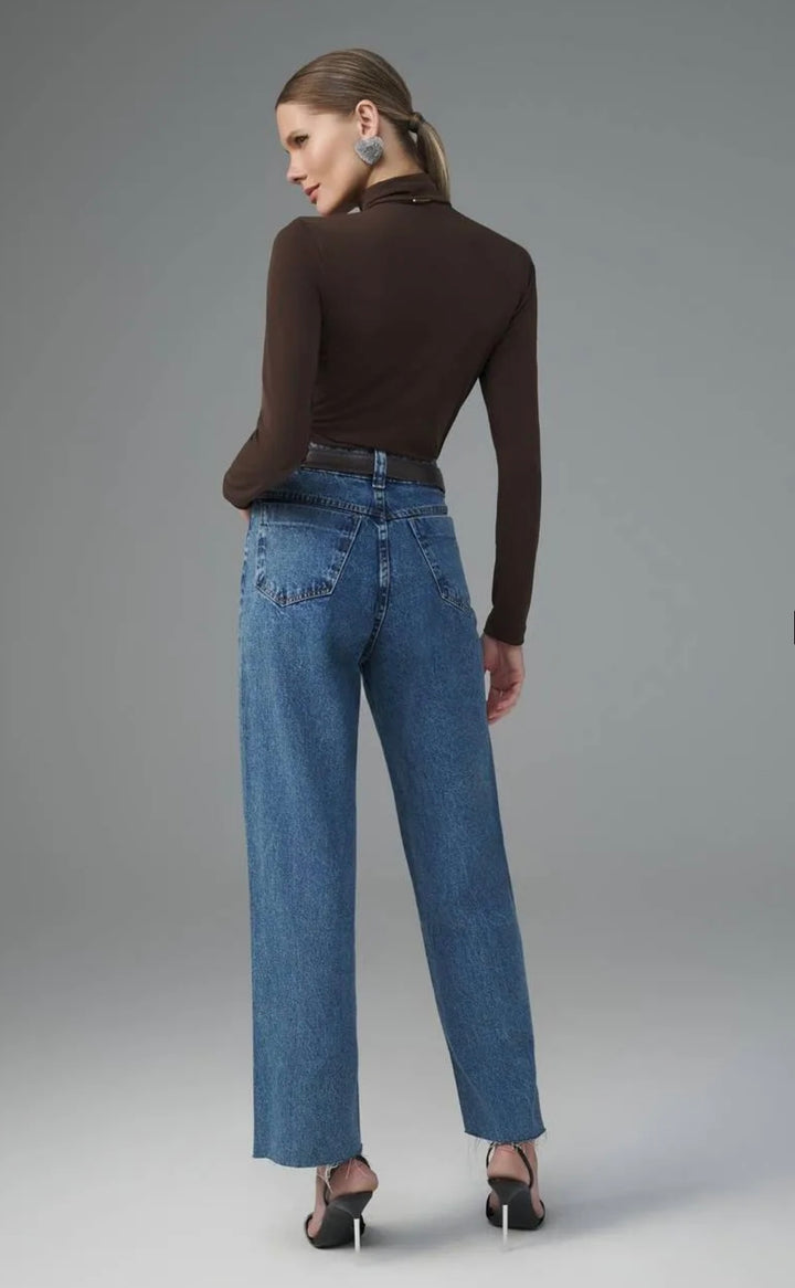 Lore - Calças Pantalonas Cropped Largas