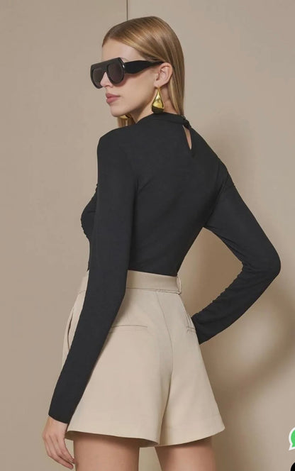 Lore - Blusa Franzida de Manga Comprida