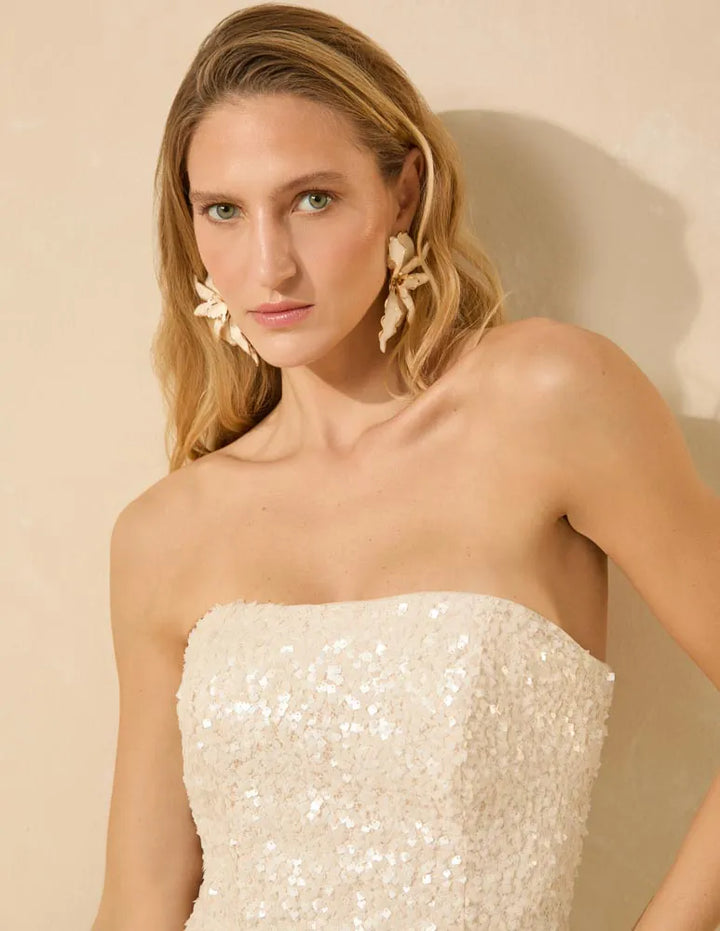 Isa Paes - Short Sequin Dress