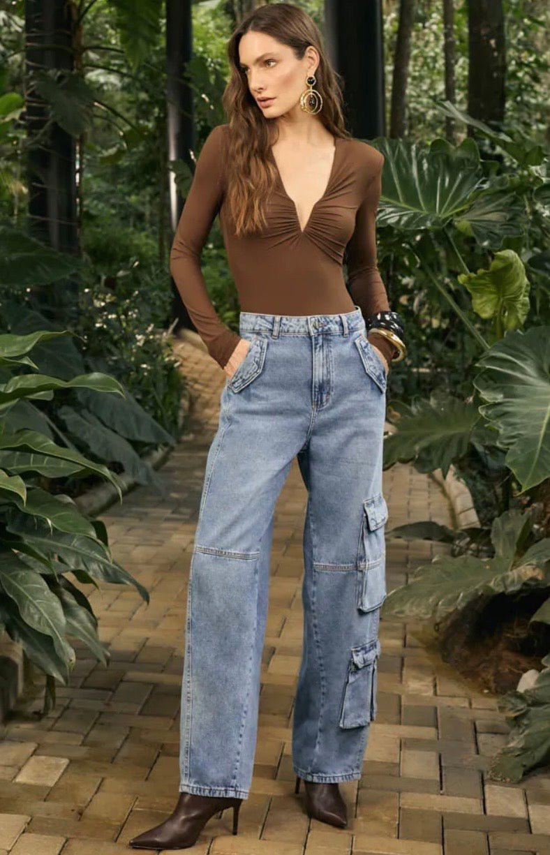 Isa Paes - Barrel Cargo Jeans