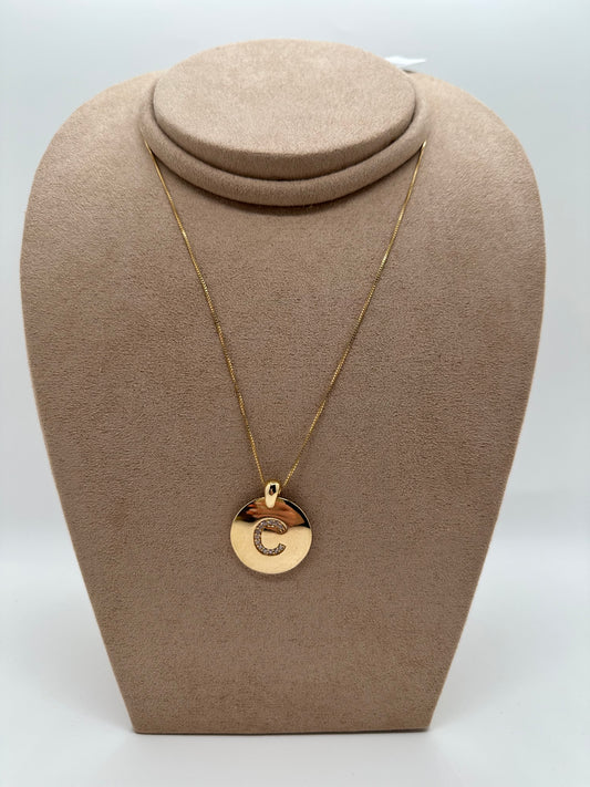 Nuria - Gold Circle Letter Semi-Jewel Necklace