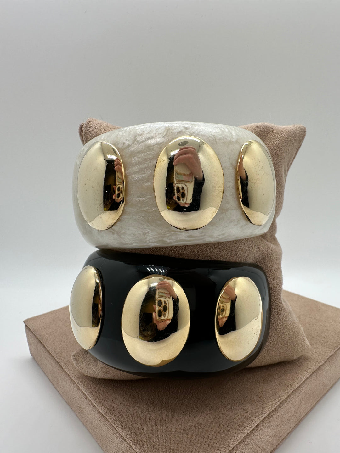 Nuria - Thick Bracelet W/ Golden Applications