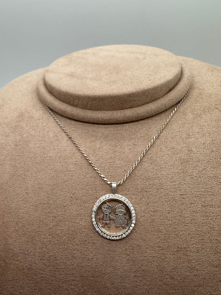 Nuria - Silver Mandala Sons Necklace