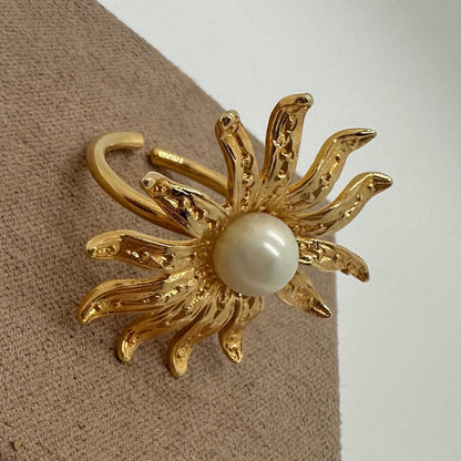 Sun Ring with Pearl