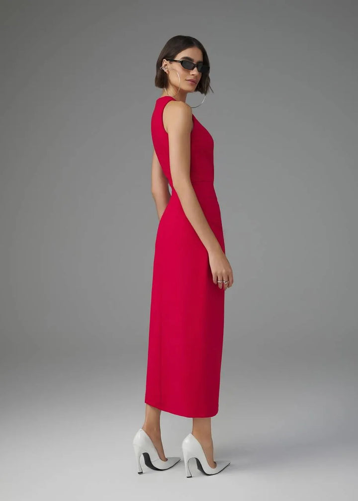 Lore - Vestido Midi Esculpido com Fenda Alta no Pescoço