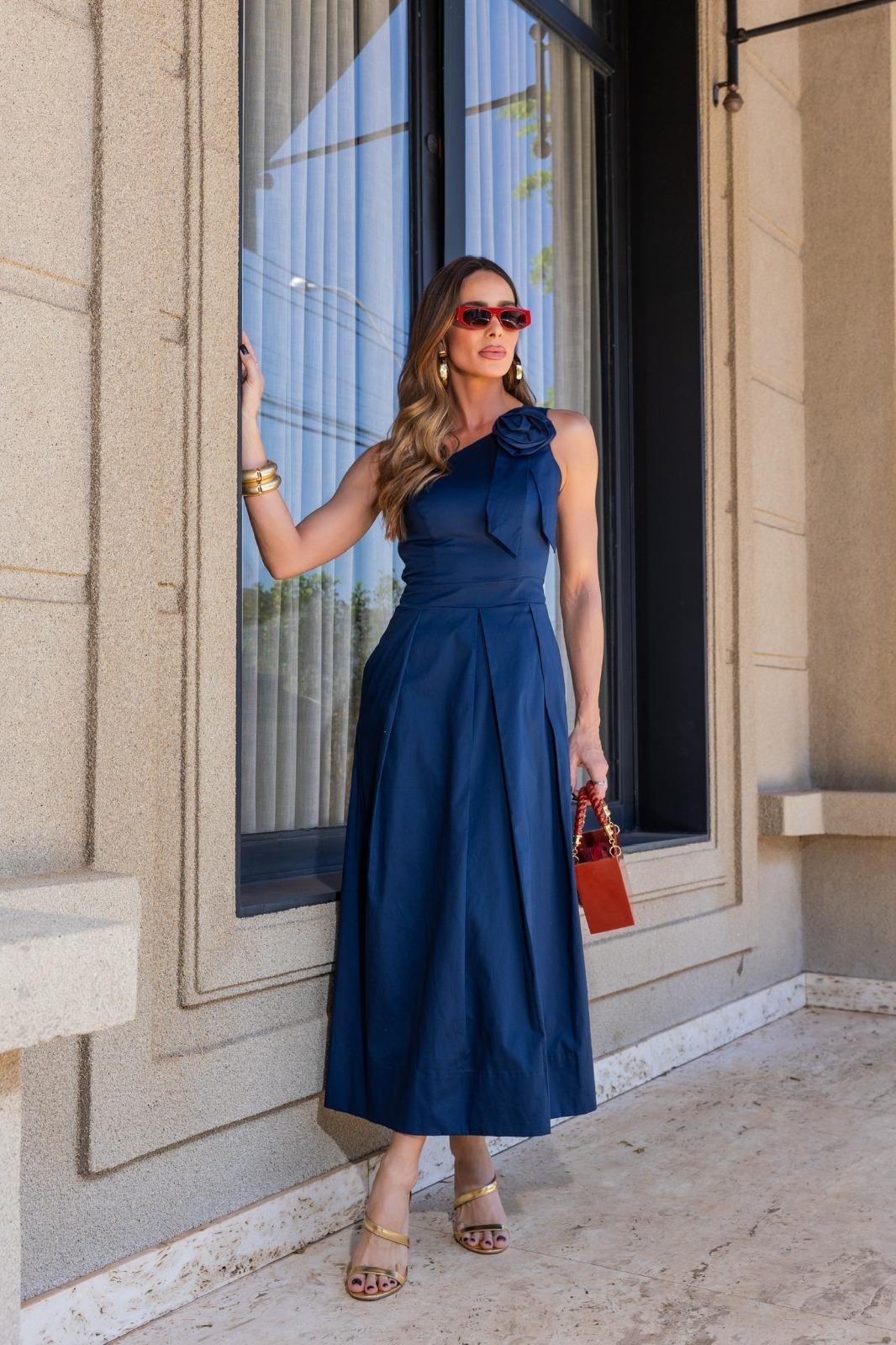 Contra Sensura - One Shoulder Flower Detail Dress