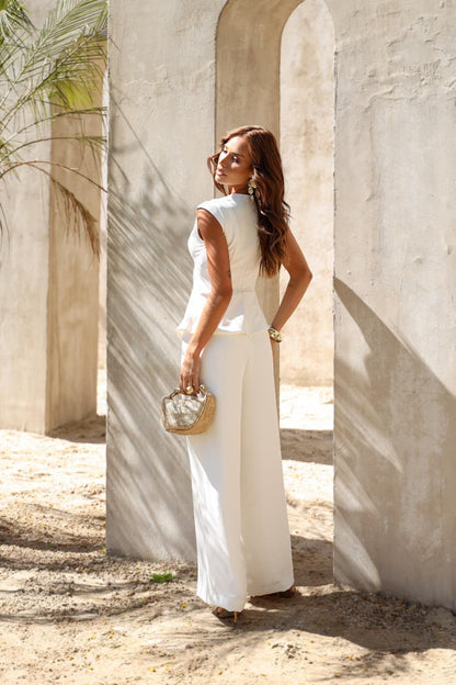 Contra Sensura - Jumpsuit with Belt Detail