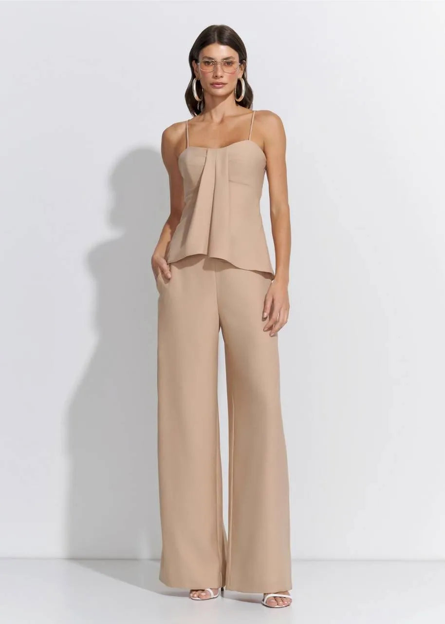 Lore - Conjunto de Blusa com Fenda e Calças de Crepe