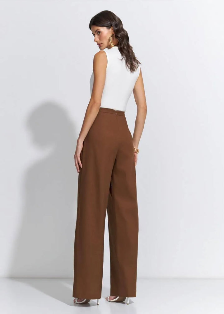 Lore - Calça de sarja grossa e torcida Wide Cos