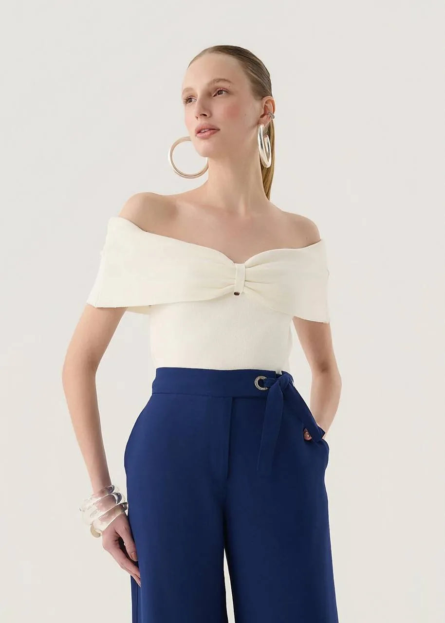 Lore - Off-the-shoulder knit blouse