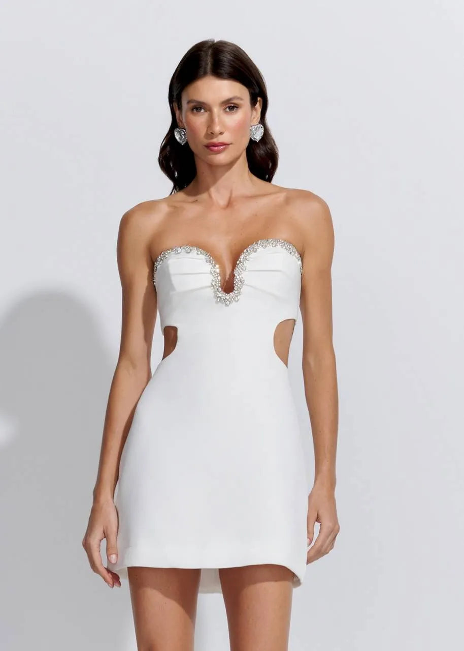 Lore - Short Dress/Emborided Detail