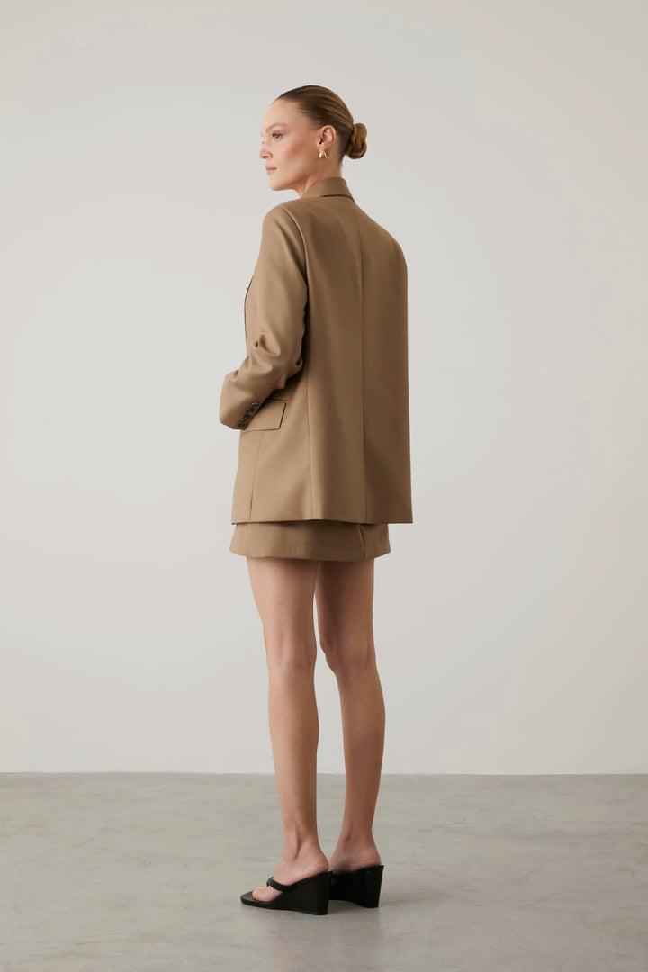 Clomee - Danielle Blazer
