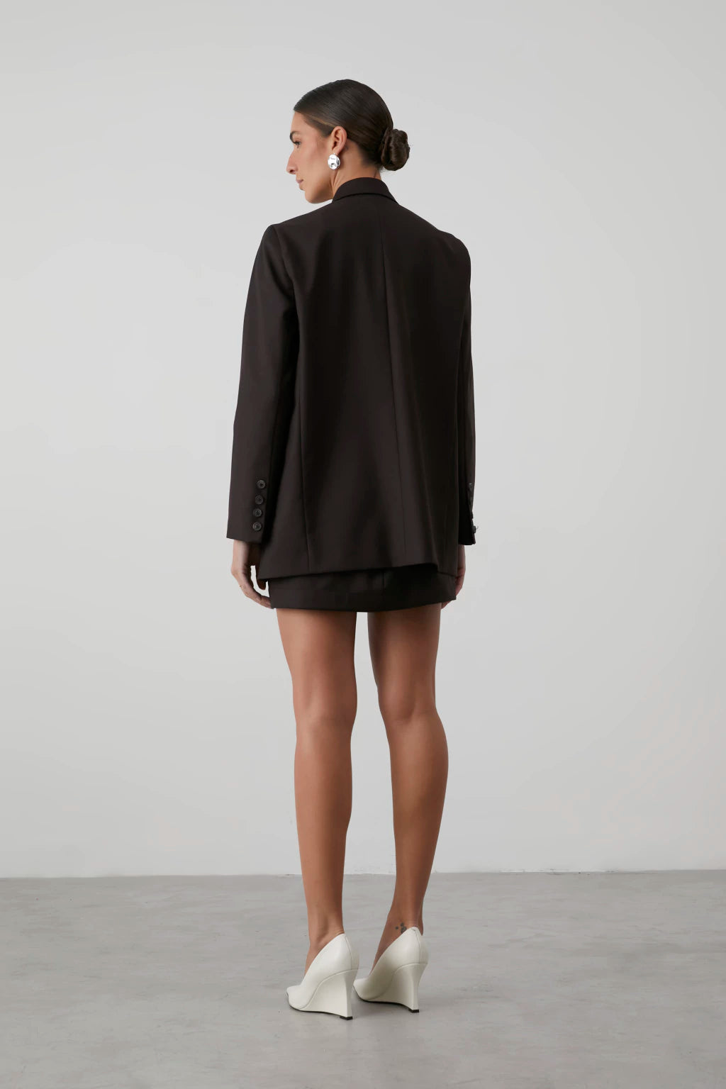 Clomee - Danielle Blazer